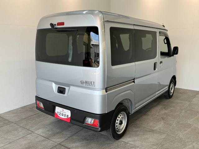 ハイゼットカーゴＤＸ　４ＷＤ　ＣＶＴ車　コーナーセンサー　キーレス　前席ＰＷ衝突被害軽減ブレーキ　スマアシ　コーナーセンサー　キーレス　前席パワーウインドウ　ＡＭ／ＦＭステレオ　両側スライドドア　キーレスエントリー　マニュアルレベリング　パートタイム４ＷＤ（滋賀県）の中古車