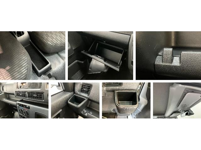 ハイゼットカーゴＤＸ　４ＷＤ　ＣＶＴ車　コーナーセンサー　キーレス　前席ＰＷ衝突被害軽減ブレーキ　スマアシ　コーナーセンサー　キーレス　前席パワーウインドウ　ＡＭ／ＦＭステレオ　両側スライドドア　キーレスエントリー　マニュアルレベリング　パートタイム４ＷＤ（滋賀県）の中古車