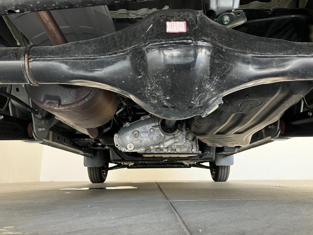 ハイゼットカーゴＤＸ　４ＷＤ　ＣＶＴ車　コーナーセンサー　キーレス　前席ＰＷ衝突被害軽減ブレーキ　スマアシ　コーナーセンサー　キーレス　前席パワーウインドウ　ＡＭ／ＦＭステレオ　両側スライドドア　キーレスエントリー　マニュアルレベリング　パートタイム４ＷＤ（滋賀県）の中古車