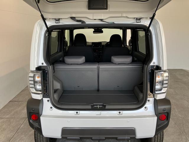 タフトＧダーククロムベンチャー　クルコン　ＬＥＤ　届出済未使用車衝突被害軽減ブレーキ　コーナーセンサー　バックカメラ（ナビ装着時用）　前席シートヒーター　電動パーキング　スカイフィールトップ　ＬＥＤ　オートエアコン　レーダークルーズコントロール　スマートキー（滋賀県）の中古車