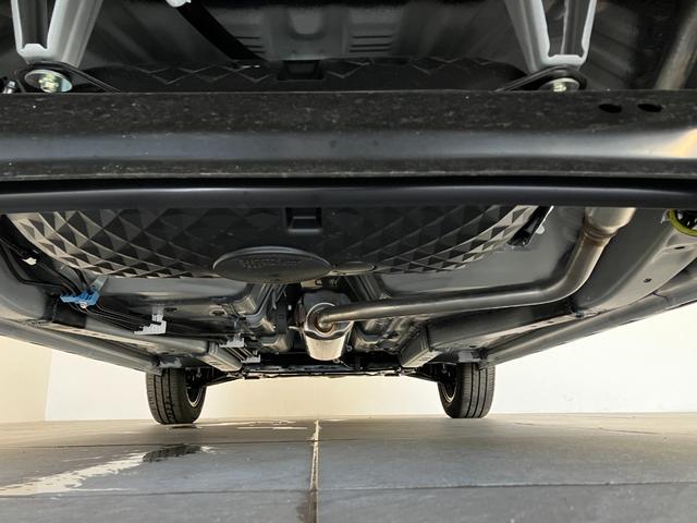 タフトＧダーククロムベンチャー　クルコン　ＬＥＤ　届出済未使用車衝突被害軽減ブレーキ　コーナーセンサー　バックカメラ（ナビ装着時用）　前席シートヒーター　電動パーキング　スカイフィールトップ　ＬＥＤ　オートエアコン　レーダークルーズコントロール　スマートキー（滋賀県）の中古車