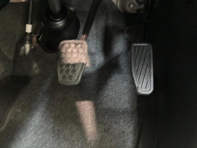 アトレーＲＳ　４ＷＤ　ターボ　ディスプレイオーディオ　届出済未使用車衝突被害軽減ブレーキ　コーナーセンサー　９型ディスプレイオーディオ　フルセグ　Ｂｌｕｅｔｏｏｔｈ　ＵＳＢ　バックカメラ　クルーズコントロール　両側電動スライドドア　ＬＥＤ　オートライト　オートエアコン（滋賀県）の中古車