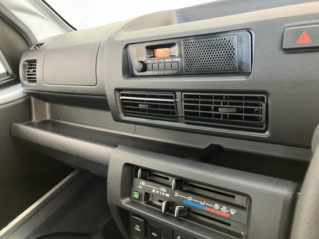 ハイゼットトラックスタンダード　４ＷＤ　５ＭＴ　コーナーセンサー　オートライト衝突被害軽減ブレーキ　コーナーセンサー　パートタイム４ＷＤ　ＡＭ／ＦＭラジオ　マニュアルエアコン　マニュアルレベリング　オートライト（滋賀県）の中古車