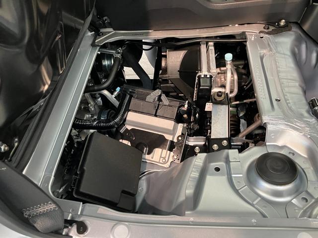 ハイゼットトラックスタンダード　４ＷＤ　５ＭＴ　コーナーセンサー　オートライト衝突被害軽減ブレーキ　コーナーセンサー　パートタイム４ＷＤ　ＡＭ／ＦＭラジオ　マニュアルエアコン　マニュアルレベリング　オートライト（滋賀県）の中古車