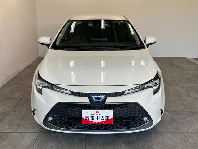 カローラハイブリッド S 純正ナビ バックカメラ ドラレコ クルコントヨタセーフティセンス コーナーセンサー 純正ナビ Bluetooth USB バックカメラ ドラレコ ETC レーダークルーズコントロール LED オートライト オートエアコン ハイブリッド車(滋賀県)の中古車