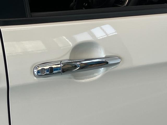 トールカスタムG 4WD 9型ナビ パノラマカメラ 前後ドラレコ衝突被害軽減ブレーキ コーナーセンサー フルセグナビ Bluetooth USB DVD パノラマカメラ ドラレコ 両側電動スライドドア LED レーダークルーズコントロール シートヒーター 4WD(滋賀県)の中古車