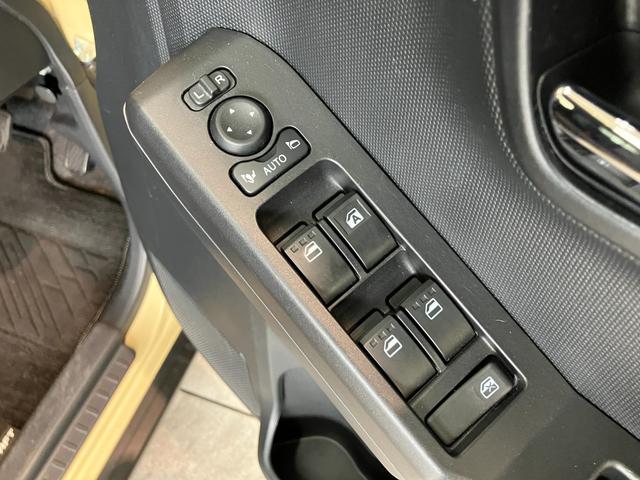 タフトＧ　クロムベンチャー　コーナーセンサー　ＣＤステレオ　ＬＥＤ衝突被害軽減ブレーキ　コーナーセンサー　ＣＤステレオ　ＵＳＢ　バックカメラ（ナビ装着時用）　前席シートヒーター　電動パーキングブレーキ　ＬＥＤ　オートライト　オートエアコン　スマートキー　エコアイドル（滋賀県）の中古車