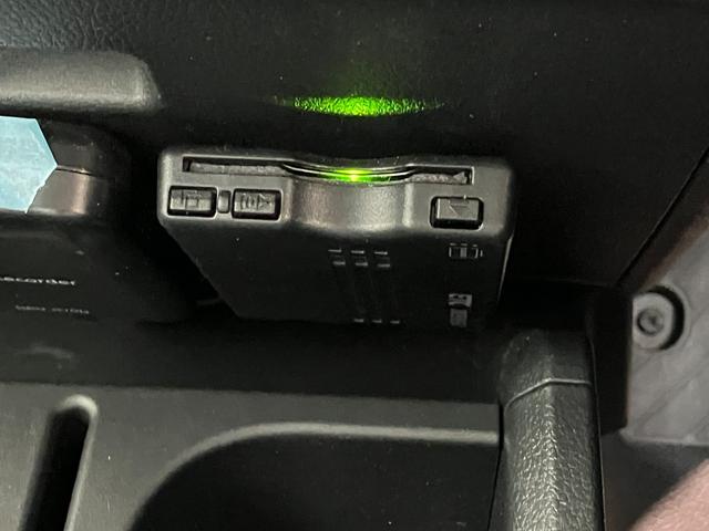 ハイゼットトラックＥＸＴ　４ＷＤ　デフロック　フルセグナビ　ドラレコ　ＬＥＤ衝突被害軽減ブレーキ　コーナーセンサー　フルセグナビ　ＤＶＤ再生　Ｂｌｕｅｔｏｏｔｈ　ＵＳＢ　ドラレコ　ＥＴＣ　ＬＥＤ　オートライト　スマートキー　４枚リーフスプリング　荷台作業灯　４ＷＤ　デフロック（滋賀県）の中古車