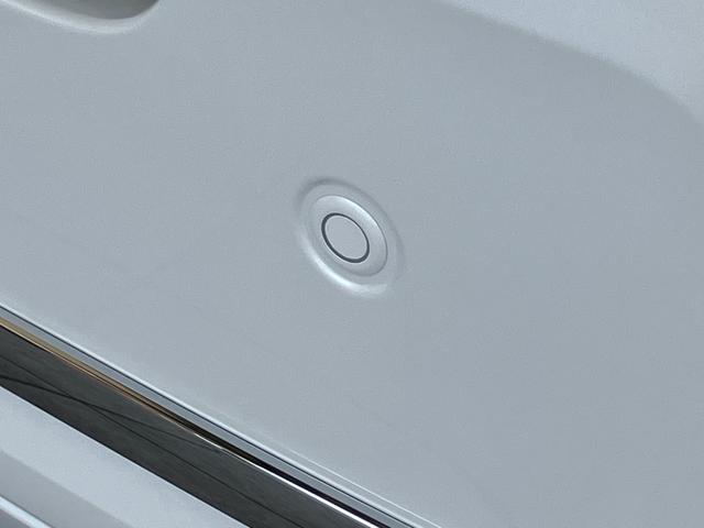 ムーヴキャンバスセオリーＧ　９型ディスプレイオーディオ　届出済未使用車衝突被害軽減ブレーキ　コーナーセンサー　９型ディスプレイオーディオ　フルセグ　Ｂｌｕｅｔｏｏｔｈ　ＵＳＢ　バックカメラ　両側電動スライドドア　前席シートヒーター　ＬＥＤ　ワイヤレス充電器　エコアイドル（滋賀県）の中古車
