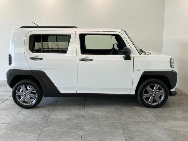 タフトＧターボ　ダーククロムベンチャー　９型Ｄ．Ａ　届出済未使用車衝突被害軽減ブレーキ　コーナーセンサー　ディスプレイオーディオ　フルセグ　Ｂｌｕｅｔｏｏｔｈ　ＵＳＢ　バックカメラ　前席シートヒーター　電動パーキング　ＬＥＤ　オートライト　クルコン　オートエアコン（滋賀県）の中古車