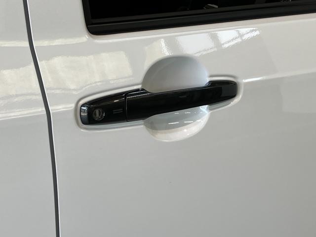 タフトＧターボ　ダーククロムベンチャー　９型Ｄ．Ａ　届出済未使用車衝突被害軽減ブレーキ　コーナーセンサー　ディスプレイオーディオ　フルセグ　Ｂｌｕｅｔｏｏｔｈ　ＵＳＢ　バックカメラ　前席シートヒーター　電動パーキング　ＬＥＤ　オートライト　クルコン　オートエアコン（滋賀県）の中古車