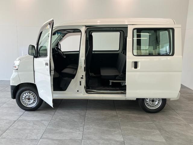 ハイゼットカーゴスペシャルSA3 4WD AT車 フルセグナビ バックカメラ衝突被害軽減ブレーキ スマアシ フルセグナビ DVD再生 Bluetooth USB バックカメラ ドラレコ オートライト マニュアルレベリング 両側スライドドア エコアイドル パートタイム4WD(滋賀県)の中古車