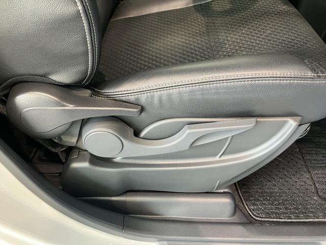 タントカスタムX 9型フルセグナビ パノラマカメラ 前後ドラレコ衝突被害軽減ブレーキ コーナーセンサー 9型フルセグナビ Bluetooth DVD再生 USB パノラマカメラ 前後ドラレコ 両側電動スライドドア 前席シートヒーター LED タイヤ4本新品交換済み(滋賀県)の中古車