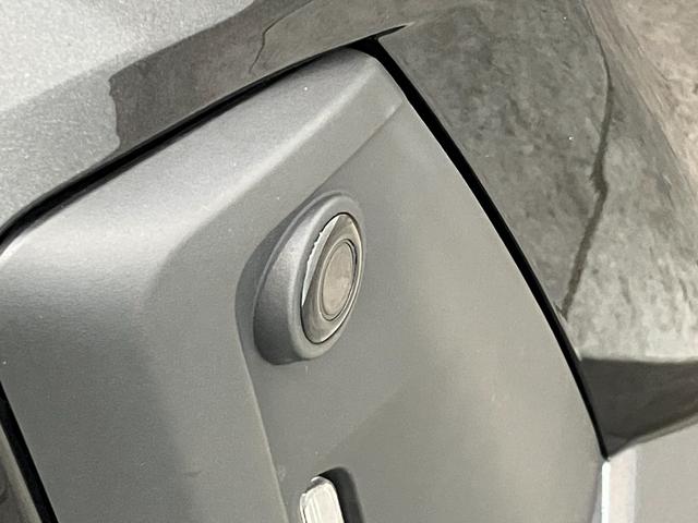 ルーミーカスタムＧ　４ＷＤ　フルセグナビ　パノラマカメラ　ドラレコ衝突被害軽減ブレーキ　コーナーセンサー　フルセグナビ　Ｂｌｕｅｔｏｏｔｈ　ＤＶＤ　パノラマカメラ　前後ドラレコ　ＥＴＣ　両側電動スライドドア　ＬＥＤ　レーダークルーズコントロール　前席シートヒーター（滋賀県）の中古車