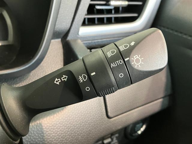 ルーミーカスタムＧ　４ＷＤ　フルセグナビ　パノラマカメラ　ドラレコ衝突被害軽減ブレーキ　コーナーセンサー　フルセグナビ　Ｂｌｕｅｔｏｏｔｈ　ＤＶＤ　パノラマカメラ　前後ドラレコ　ＥＴＣ　両側電動スライドドア　ＬＥＤ　レーダークルーズコントロール　前席シートヒーター（滋賀県）の中古車