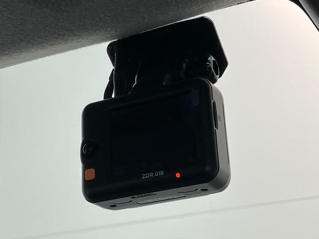 ルーミーカスタムＧ　４ＷＤ　フルセグナビ　パノラマカメラ　ドラレコ衝突被害軽減ブレーキ　コーナーセンサー　フルセグナビ　Ｂｌｕｅｔｏｏｔｈ　ＤＶＤ　パノラマカメラ　前後ドラレコ　ＥＴＣ　両側電動スライドドア　ＬＥＤ　レーダークルーズコントロール　前席シートヒーター（滋賀県）の中古車