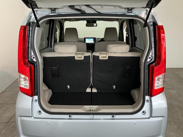 ムーヴＬ　ＳＡ３　４ＷＤ　フルセグナビ　バックカメラ　ＥＴＣ衝突被害軽減ブレーキ　フルセグナビ　ＤＶＤ再生　Ｂｌｕｅｔｏｏｔｈ　バックカメラ　ＥＴＣ　シートヒーター　電動格納式ミラー　マニュアルレベリング　エコアイドル　フルタイム４ＷＤ（滋賀県）の中古車