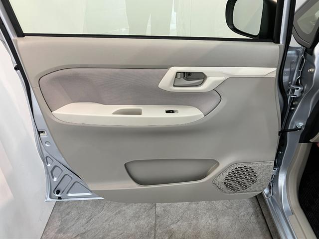 ムーヴＬ　ＳＡ３　４ＷＤ　フルセグナビ　バックカメラ　ＥＴＣ衝突被害軽減ブレーキ　フルセグナビ　ＤＶＤ再生　Ｂｌｕｅｔｏｏｔｈ　バックカメラ　ＥＴＣ　シートヒーター　電動格納式ミラー　マニュアルレベリング　エコアイドル　フルタイム４ＷＤ（滋賀県）の中古車