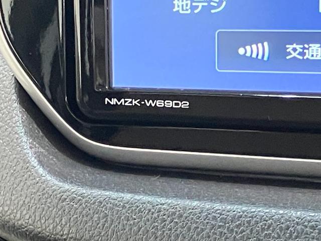 ムーヴＬ　ＳＡ３　４ＷＤ　フルセグナビ　バックカメラ　ＥＴＣ衝突被害軽減ブレーキ　フルセグナビ　ＤＶＤ再生　Ｂｌｕｅｔｏｏｔｈ　バックカメラ　ＥＴＣ　シートヒーター　電動格納式ミラー　マニュアルレベリング　エコアイドル　フルタイム４ＷＤ（滋賀県）の中古車
