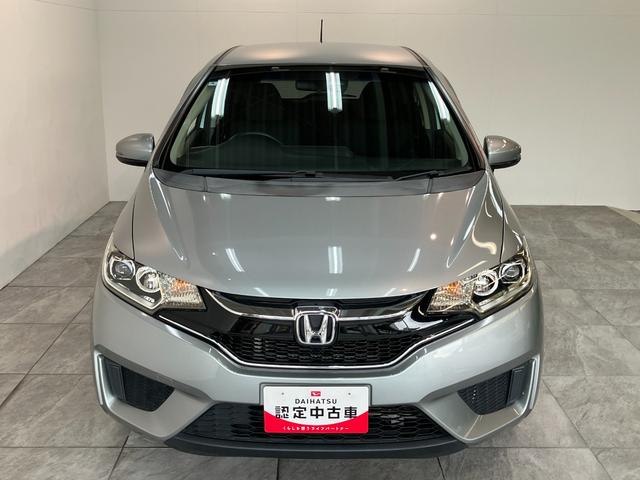 フィット１３Ｇ・Ｌパッケージ　ワンセグナビ　バックカメラ　車検整備付衝突被害軽減ブレーキ　ワンセグナビ　Ｂｌｕｅｔｏｏｔｈ　バックカメラ　ＥＴＣ　ＬＥＤ　オートライト　オートエアコン　電格ミラー　クルーズコントロール　スマートキー　タイヤ４本新品交換済み（滋賀県）の中古車