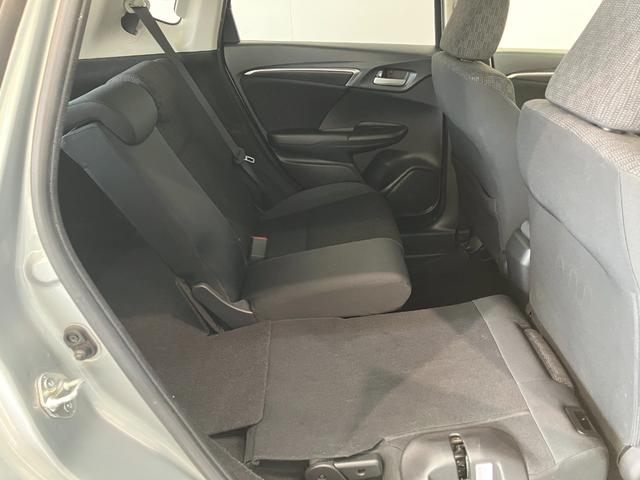 フィット１３Ｇ・Ｌパッケージ　ワンセグナビ　バックカメラ　車検整備付衝突被害軽減ブレーキ　ワンセグナビ　Ｂｌｕｅｔｏｏｔｈ　バックカメラ　ＥＴＣ　ＬＥＤ　オートライト　オートエアコン　電格ミラー　クルーズコントロール　スマートキー　タイヤ４本新品交換済み（滋賀県）の中古車