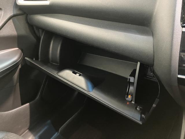 フィット１３Ｇ・Ｌパッケージ　ワンセグナビ　バックカメラ　車検整備付衝突被害軽減ブレーキ　ワンセグナビ　Ｂｌｕｅｔｏｏｔｈ　バックカメラ　ＥＴＣ　ＬＥＤ　オートライト　オートエアコン　電格ミラー　クルーズコントロール　スマートキー　タイヤ４本新品交換済み（滋賀県）の中古車