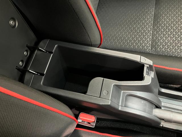 ライズG 9型ディスプレイオーディオ バックカメラ 車検整備付衝突被害軽減ブレーキ コーナーセンサー 9型ディスプレイオーディオ フルセグ Bluetooth USB バックカメラ 前後ドラレコ ETC LED 電動格納式ミラー オートエアコン オートライト(滋賀県)の中古車