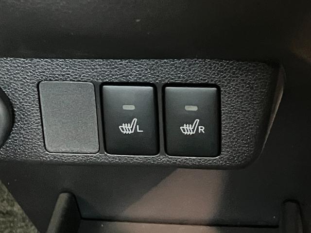 ミライースＧ　ＳＡ３　コーナーセンサー　ＬＥＤ　届出済未使用車衝突被害軽減ブレーキ　スマアシ３　コーナーセンサー　バックカメラ（ナビ装着時用）　電動格納式ミラー　マニュアルレベリング　スマートキー　ＬＥＤヘッドライト　オートライト　シートヒーター　エコアイドル（滋賀県）の中古車