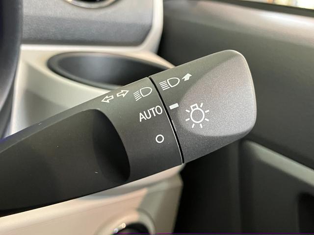 ミライースＧ　ＳＡ３　コーナーセンサー　ＬＥＤ　届出済未使用車衝突被害軽減ブレーキ　スマアシ３　コーナーセンサー　バックカメラ（ナビ装着時用）　電動格納式ミラー　マニュアルレベリング　スマートキー　ＬＥＤヘッドライト　オートライト　シートヒーター　エコアイドル（滋賀県）の中古車