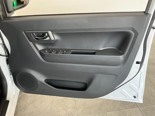 ミライースＧ　ＳＡ３　コーナーセンサー　ＬＥＤ　届出済未使用車衝突被害軽減ブレーキ　スマアシ３　コーナーセンサー　バックカメラ（ナビ装着時用）　電動格納式ミラー　マニュアルレベリング　スマートキー　ＬＥＤヘッドライト　オートライト　シートヒーター　エコアイドル（滋賀県）の中古車