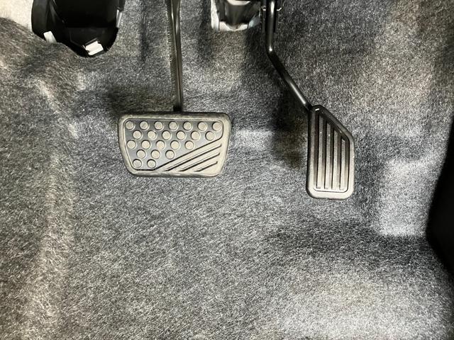 ミライースＧ　ＳＡ３　コーナーセンサー　ＬＥＤ　届出済未使用車衝突被害軽減ブレーキ　スマアシ３　コーナーセンサー　バックカメラ（ナビ装着時用）　電動格納式ミラー　マニュアルレベリング　スマートキー　ＬＥＤヘッドライト　オートライト　シートヒーター　エコアイドル（滋賀県）の中古車