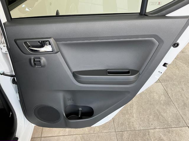 ミライースＸ　ＳＡ３　電格ミラー　キーレス　ＬＥＤ　届出済未使用車衝突被害軽減ブレーキ　スマアシ３　コーナーセンサー　バックカメラ（ナビ装着時用）　ＬＥＤヘッドライト　電動格納式ミラー　マニュアルレベリング　キーレスエントリー　オートライト　エコアイドル（滋賀県）の中古車