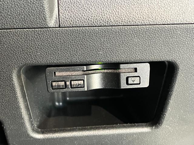 タントカスタムＸ　ＳＡII　フルセグナビ　バックカメラ　ドラレコ衝突被害軽減ブレーキ　フルセグナビ　Ｂｌｕｅｔｏｏｔｈ　ＤＶＤ再生　ＵＳＢ　バックカメラ　ドラレコ　ＥＴＣ　左側電動スライドドア　ＬＥＤ　オートライト　電動格納式ミラー　スマートキー　エコアイドル（滋賀県）の中古車