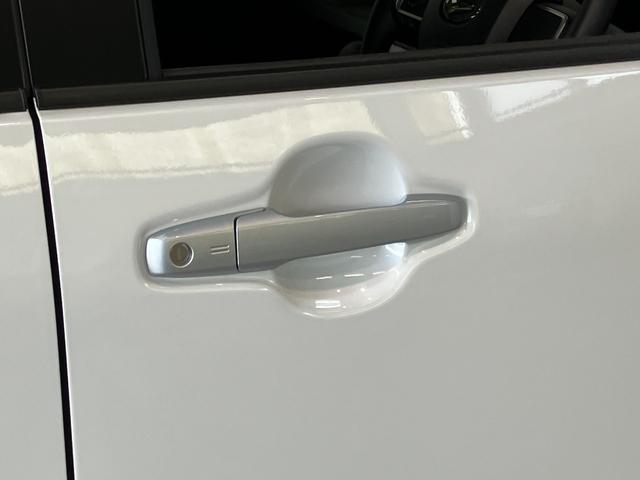 タントＸリミテッド　９型ディスプレイオーディオ　届出済未使用車衝突被害軽減ブレーキ　コーナーセンサー　９型ディスプレイオーディオ　フルセグ　Ｂｌｕｅｔｏｏｔｈ　ＵＳＢ　バックカメラ　両側電動スライドドア　前席シートヒーター　ＬＥＤ　スマートキー　エコアイドル（滋賀県）の中古車