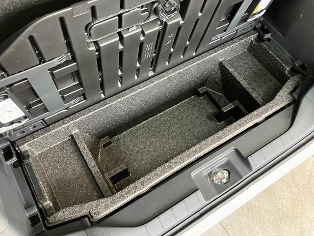 タントカスタムＲＳ　ターボ　フルセグナビ　バックカメラ　ドラレコ衝突被害軽減ブレーキ　コーナーセンサー　フルセグナビ　Ｂｌｕｅｔｏｏｔｈ　ＤＶＤ再生　ＵＳＢ　バックカメラ　前後ドラレコ　両側電動スライドドア　前席シートヒーター　ＬＥＤ　オートライト　スマートキー（滋賀県）の中古車