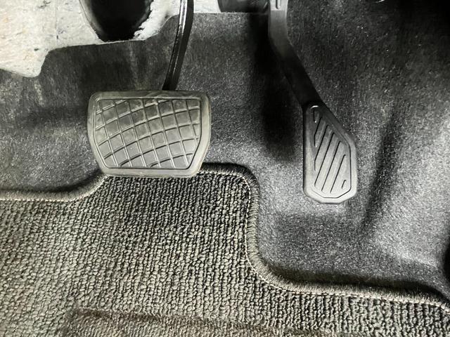 タントカスタムＲＳ　ターボ　フルセグナビ　バックカメラ　ドラレコ衝突被害軽減ブレーキ　コーナーセンサー　フルセグナビ　Ｂｌｕｅｔｏｏｔｈ　ＤＶＤ再生　ＵＳＢ　バックカメラ　前後ドラレコ　両側電動スライドドア　前席シートヒーター　ＬＥＤ　オートライト　スマートキー（滋賀県）の中古車
