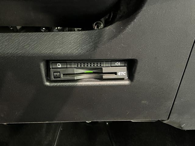アクアＧ　Ｇ’ｓ　フルセグナビ　Ｂカメラ　ドラレコ　スマートキーフルセグナビ　ＤＶＤ再生　Ｂｌｕｅｔｏｏｔｈ　バックカメラ　ドラレコ　ＥＴＣ　クルーズコントロール　ＬＥＤ　オートライト　オートエアコン　電動格納式ミラー　スマートキー　ハイブリッド車（滋賀県）の中古車