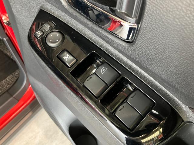 eKクロススペースT 9型フルセグナビ バックカメラ 左側電動スライドドア衝突被害軽減ブレーキ フルセグナビ DVD再生 Bluetooth USB バックカメラ ETC 左側電動スライドドア LED ドラレコ オートエアコン 前席シートヒーター スマートキー(滋賀県)の中古車