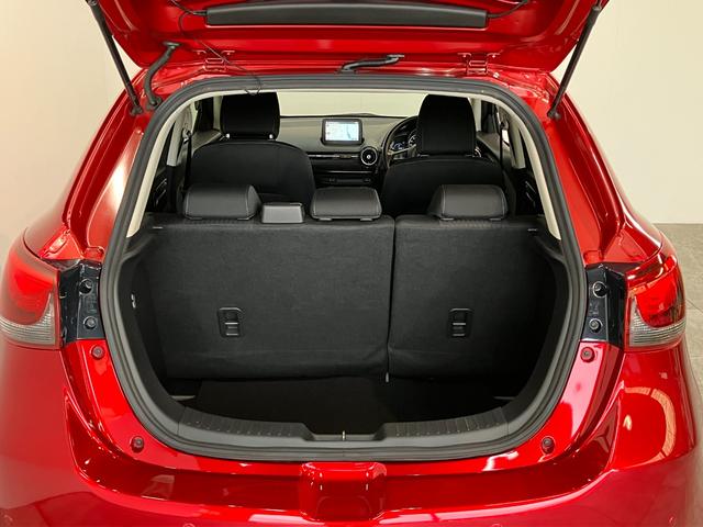 デミオ１５Ｓ　ナビ　パノラマカメラ　ドラレコ　ＬＥＤ　車検整備付コーナーセンサー　ナビ　ＤＶＤ再生　Ｂｌｕｅｔｏｏｔｈ　ＵＳＢ　パノラマカメラ　前後ドラレコ　ＥＴＣ　ＬＥＤ　オートライト　オートエアコン　前席シートヒーター　電格ミラー　社外アルミ　スマートキー（滋賀県）の中古車