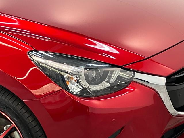 デミオ１５Ｓ　ナビ　パノラマカメラ　ドラレコ　ＬＥＤ　車検整備付コーナーセンサー　ナビ　ＤＶＤ再生　Ｂｌｕｅｔｏｏｔｈ　ＵＳＢ　パノラマカメラ　前後ドラレコ　ＥＴＣ　ＬＥＤ　オートライト　オートエアコン　前席シートヒーター　電格ミラー　社外アルミ　スマートキー（滋賀県）の中古車