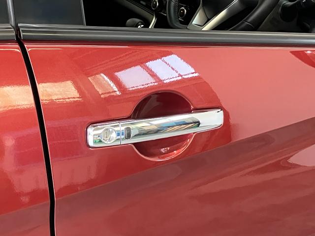 セレナハイウェイスターＶセレクション　９型ナビ　プロパイロット衝突被害軽減ブレーキ　フルセグナビ　ＤＶＤ・ブルーレイ再生　Ｂｌｕｅｔｏｏｔｈ　ＵＳＢ　パノラマカメラ　ドラレコ　ＥＴＣ　フリップダウンモニター　駐車支援システム　プロパイロット　両側電動スライドドア（滋賀県）の中古車
