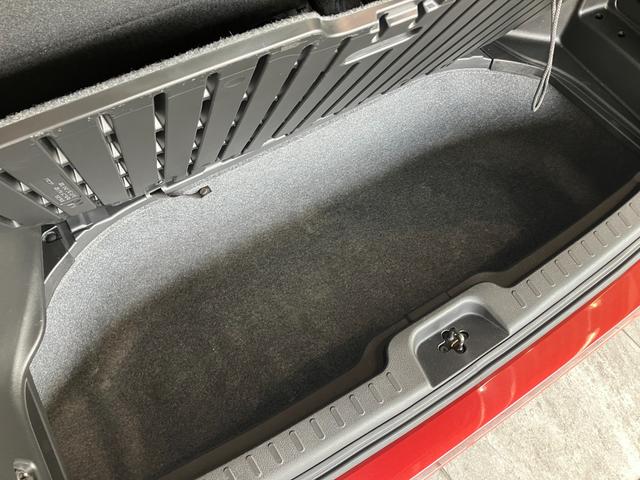 セレナハイウェイスターＶセレクション　９型ナビ　プロパイロット衝突被害軽減ブレーキ　フルセグナビ　ＤＶＤ・ブルーレイ再生　Ｂｌｕｅｔｏｏｔｈ　ＵＳＢ　パノラマカメラ　ドラレコ　ＥＴＣ　フリップダウンモニター　駐車支援システム　プロパイロット　両側電動スライドドア（滋賀県）の中古車