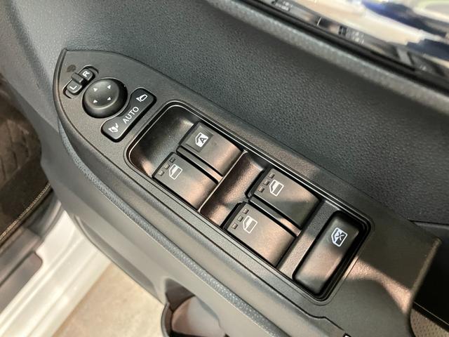タントカスタムXリミテッド フルセグナビ バックカメラ LED衝突被害軽減ブレーキ コーナーセンサー フルセグナビ Bluetooth DVD再生 USB バックカメラ ETC 両側電動スライドドア シートヒーター クルーズコントロール LED オートライト(滋賀県)の中古車