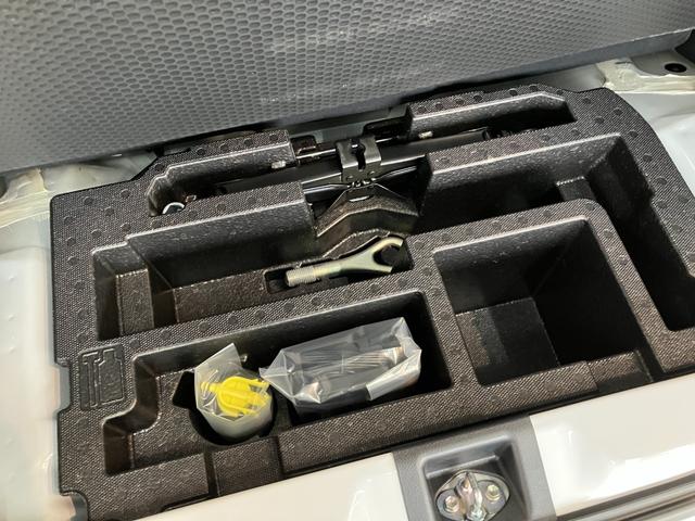 ミライースＧ　ＳＡ３　スマートキー　ＬＥＤ　届出済未使用車衝突被害軽減ブレーキ　スマアシ３　コーナーセンサー　バックカメラ（ナビ装着時用）　電動格納式ミラー　マニュアルレベリング　スマートキー　ＬＥＤヘッドライト　オートライト　シートヒーター　エコアイドル（滋賀県）の中古車