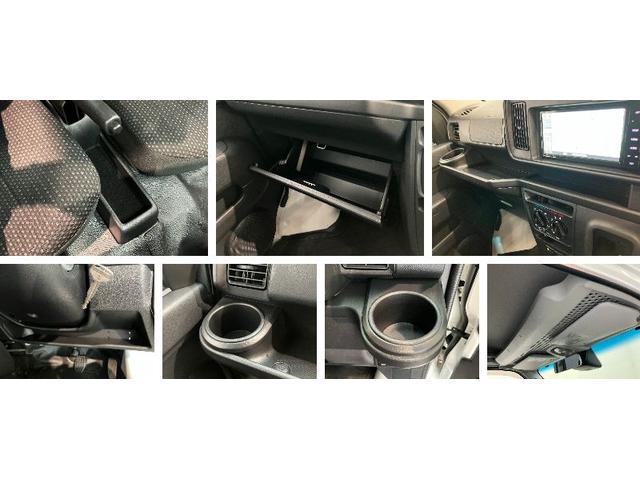 ハイゼットカーゴDX SA3 フルセグナビ キーレス AT車 前席P/W衝突被害軽減ブレーキ スマアシ キーレス 前席パワーウインドウ フルセグナビ DVD再生 Bluetooth LED オートライト マニュアルレベリング エコアイドル タイヤ4本新品交換済み(滋賀県)の中古車