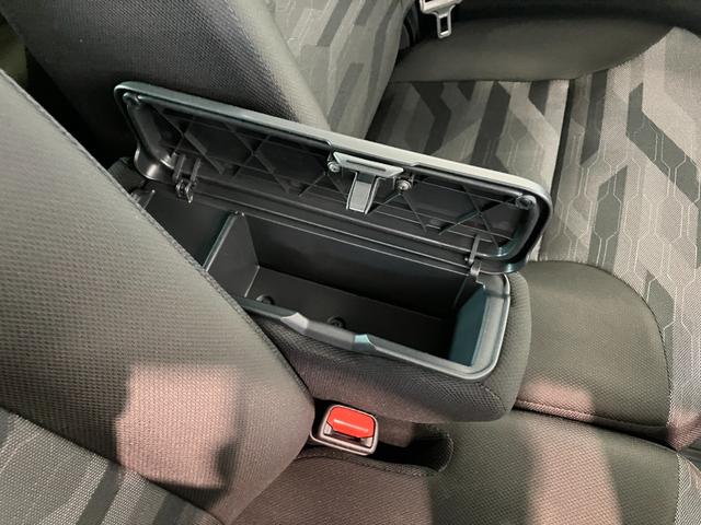 タントファンクロスターボ 10型フルセグナビ パノラマ 車検整備付衝突被害軽減ブレーキ コーナーセンサー 10型フルセグナビ Bluetooth DVD再生 USB パノラマカメラ 前後ドラレコ 両側電動スライドドア 前席シートヒーター LED レーダークルーズ(滋賀県)の中古車