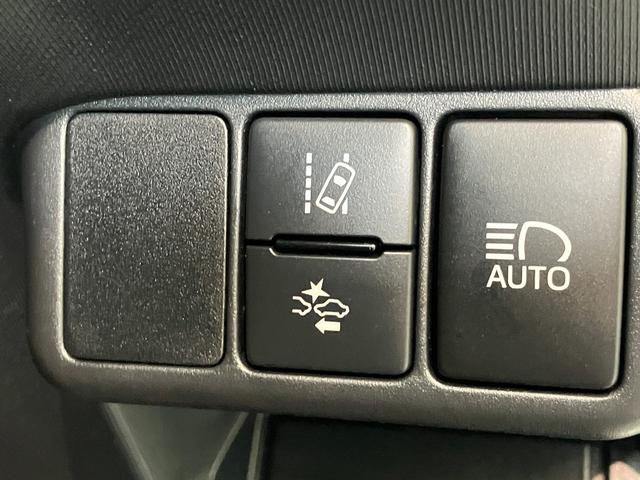 アクアSスタイルブラック フルセグナビ バックカメラ スマートキートヨタセーフティセンス フルセグナビ DVD再生 Bluetooth USB バックカメラ ETC オートエアコン オートライト 社外アルミ 電動格納式ミラー スマートキー ハイブリッド車(滋賀県)の中古車