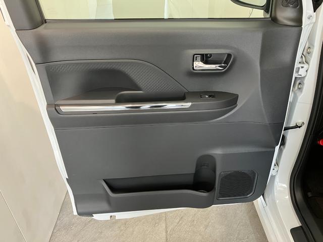 タントカスタムＸリミテッド　レーダークルコン　届出済未使用車衝突被害軽減ブレーキ　コーナーセンサー　バックカメラ（ナビ装着時用）　両側電動スライドドア　前席シートヒーター　電動パーキングブレーキ　ＬＥＤ　オートライト　オートエアコン　クルコン　スマートキー（滋賀県）の中古車
