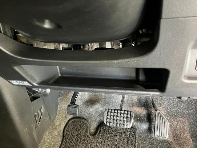 タントカスタムＸトップエディションＳＡ３　フルセグナビ　Ｂカメラ衝突被害軽減ブレーキ　フルセグナビ　Ｂｌｕｅｔｏｏｔｈ　ＤＶＤ再生　ＵＳＢ　バックカメラ　ＥＴＣ　左側電動スライドドア　シートヒーター　ＬＥＤ　オートライト　スマートキー　電格ミラー　エコアイドル（滋賀県）の中古車