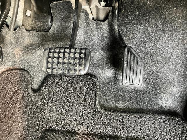 タントカスタムＸトップエディションＳＡ３　フルセグナビ　Ｂカメラ衝突被害軽減ブレーキ　フルセグナビ　Ｂｌｕｅｔｏｏｔｈ　ＤＶＤ再生　ＵＳＢ　バックカメラ　ＥＴＣ　左側電動スライドドア　シートヒーター　ＬＥＤ　オートライト　スマートキー　電格ミラー　エコアイドル（滋賀県）の中古車